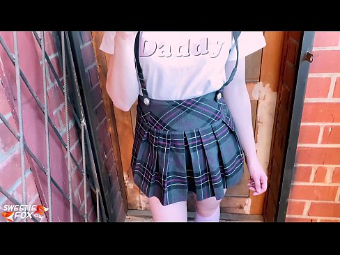 ❤️ Schoolgirl buruja rẹ dick jinna ati fokii dipo ti awọn kilasi. ️ Iwa onihoho furo ❌