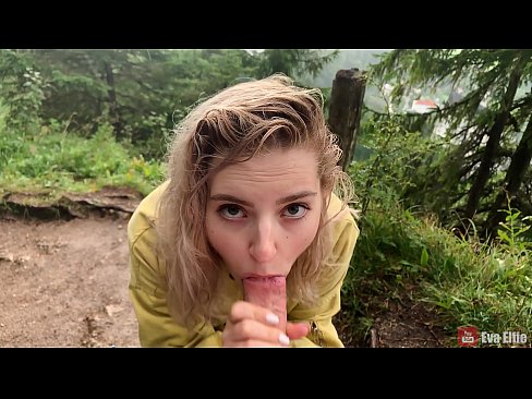 ❤️ Ọdọmọbìnrin gbe pẹlẹbẹ lẹhin fifun ni gbangba - Eva Elfi ️ Iwa onihoho furo ❌